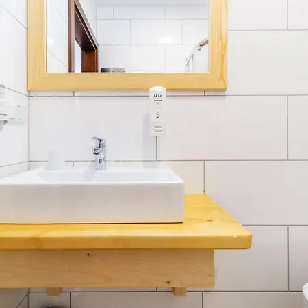 Stachelisko - I Bed & Breakfast Chocholow